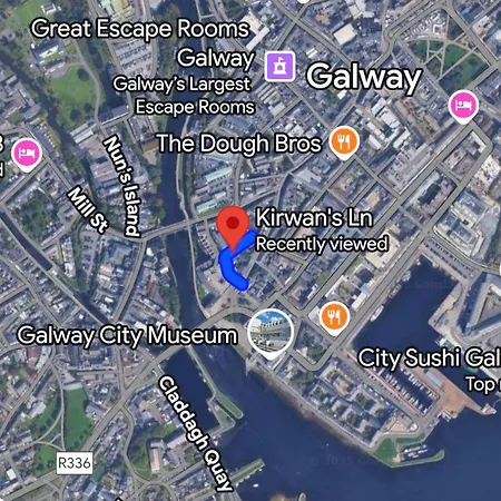 2 Bedroom Deluxe Centre Location Location Free Parking Apartamento