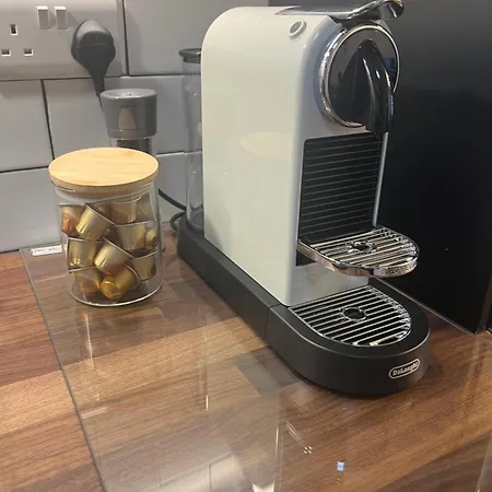 2 Bedroom Deluxe Centre Location Location Free Parking Galway