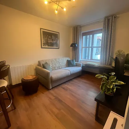 아파트 2 Bedroom Deluxe Centre Location Location Free Parking